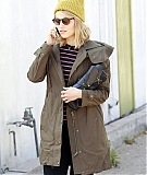 diannaagronorg_candids_012.jpg