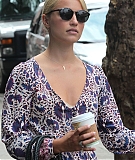 diannaagronorg_candids_025.jpg