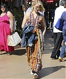 diannaagronorg_candids_006.jpg