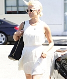 diannaagronorg_candids_012.jpg