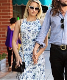 diannaagronorg_candids_037.jpg