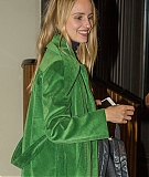 diannaagronorg_candids_008.jpg