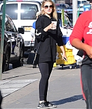 diannaagronorg_candids_003.jpg