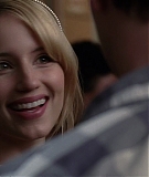 DiannaAgron_GleeS2_0085.jpg